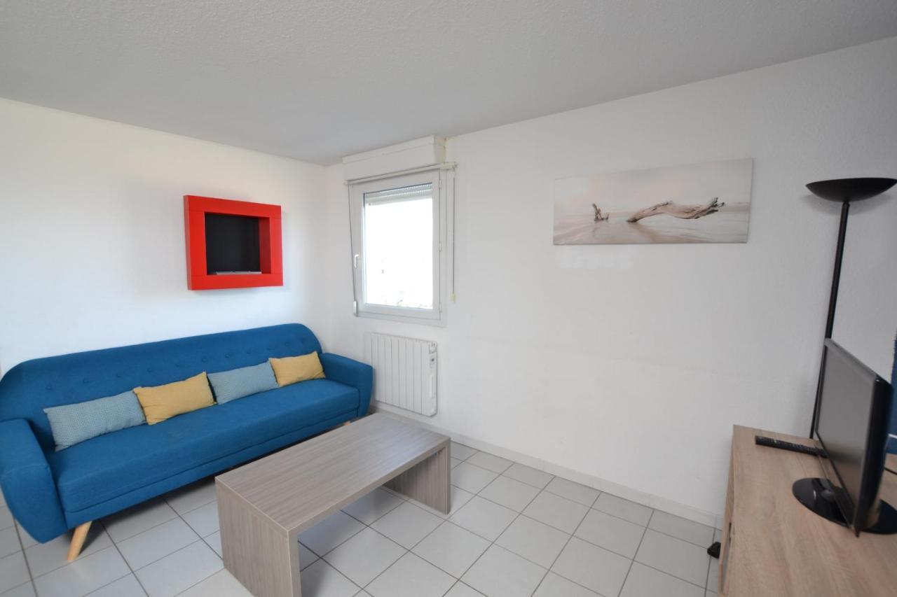 Grand T3 6 Couchages Avec Piscine Vue Salins Le Grau-du-Roi Exterior photo
