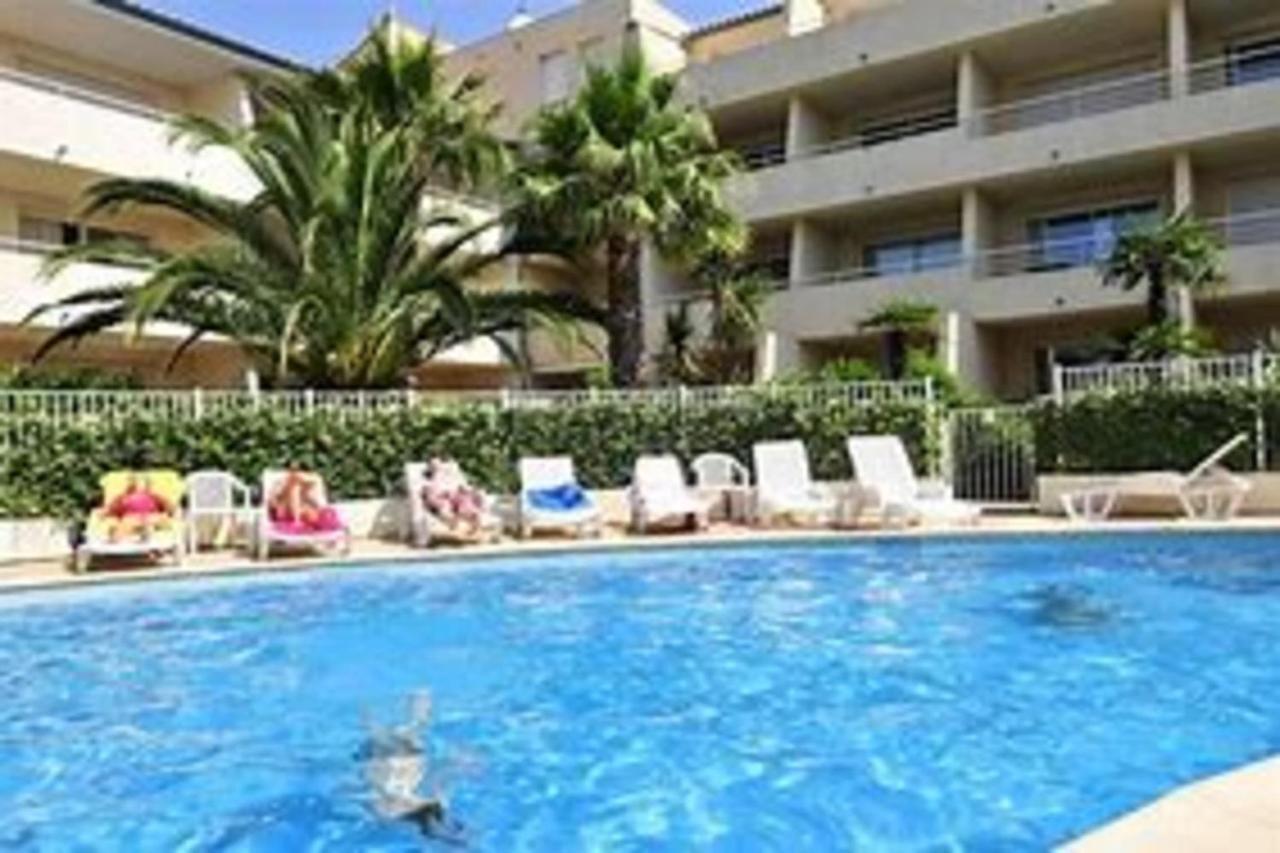 Grand T3 6 Couchages Avec Piscine Vue Salins Le Grau-du-Roi Exterior photo